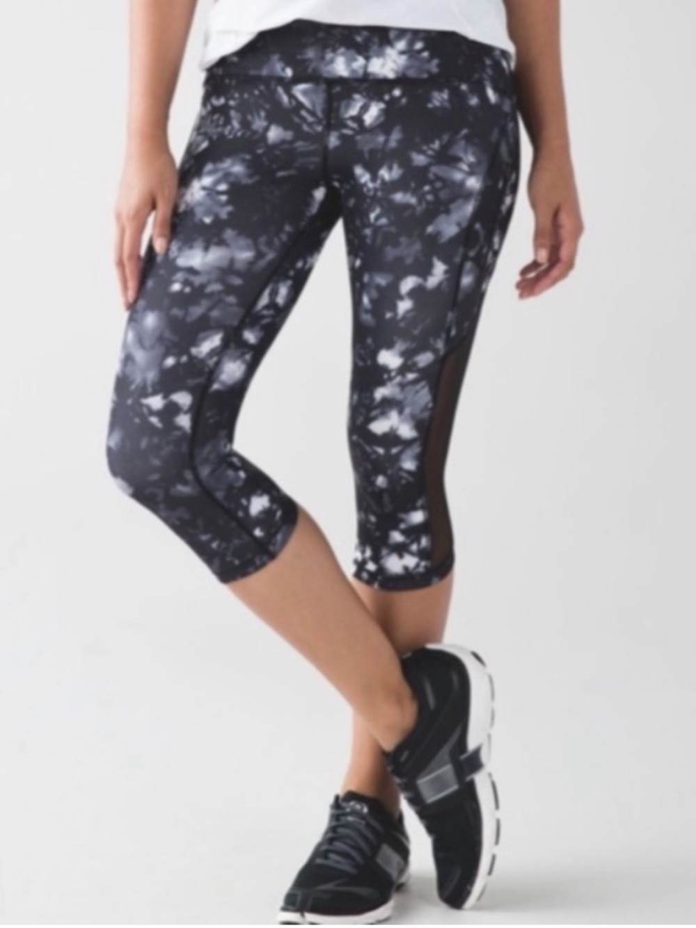 Lululemon Sun Runner Leggings